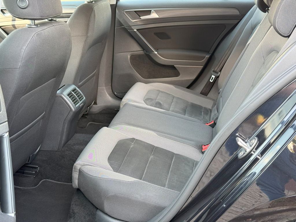 Volkswagen Golf 2020