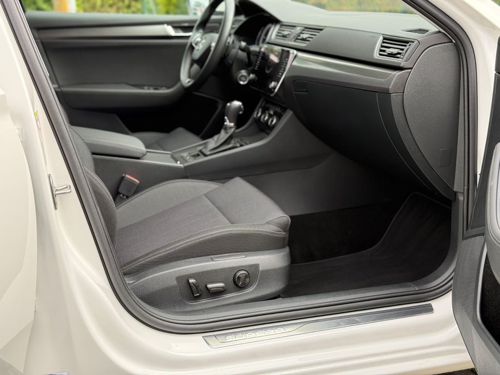 Skoda Superb 2021