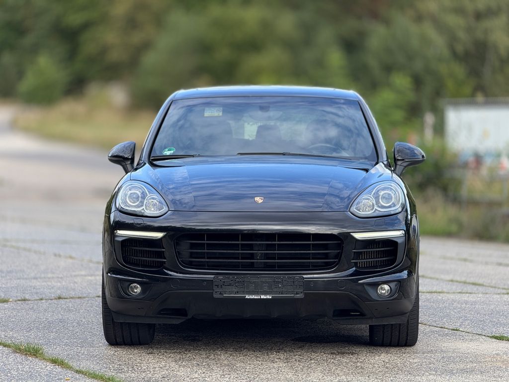 PORSCHE Cayenne 2015