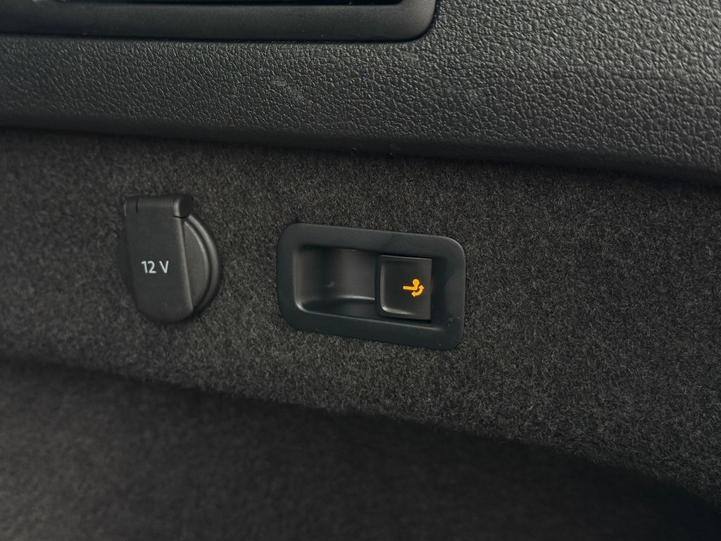 VW Passat Variant 2022