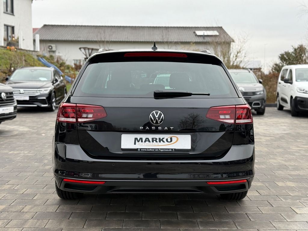 VW Passat Variant 2022
