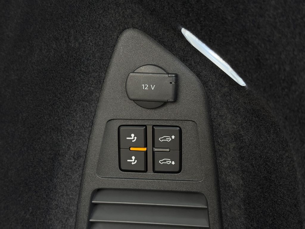 VW Touareg 2025