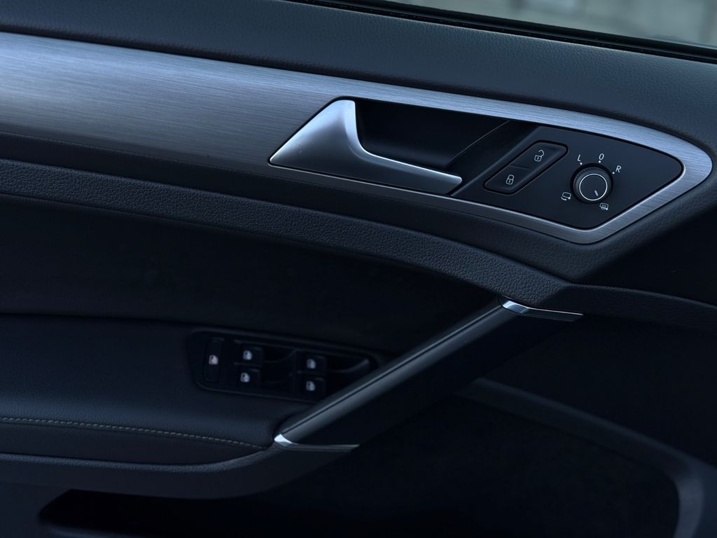 VW Golf 2016