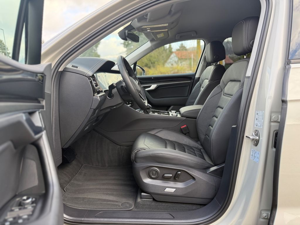 VW Touareg 2025