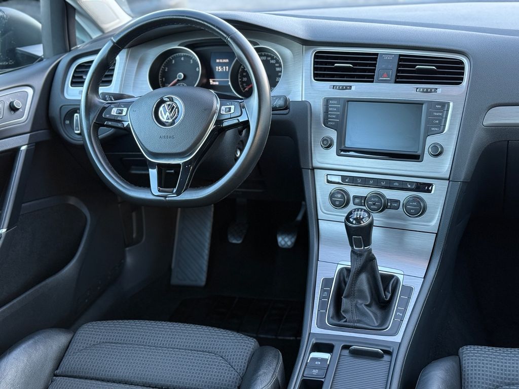 VW Golf 2016