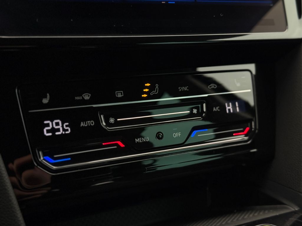 VW Passat Variant 2022