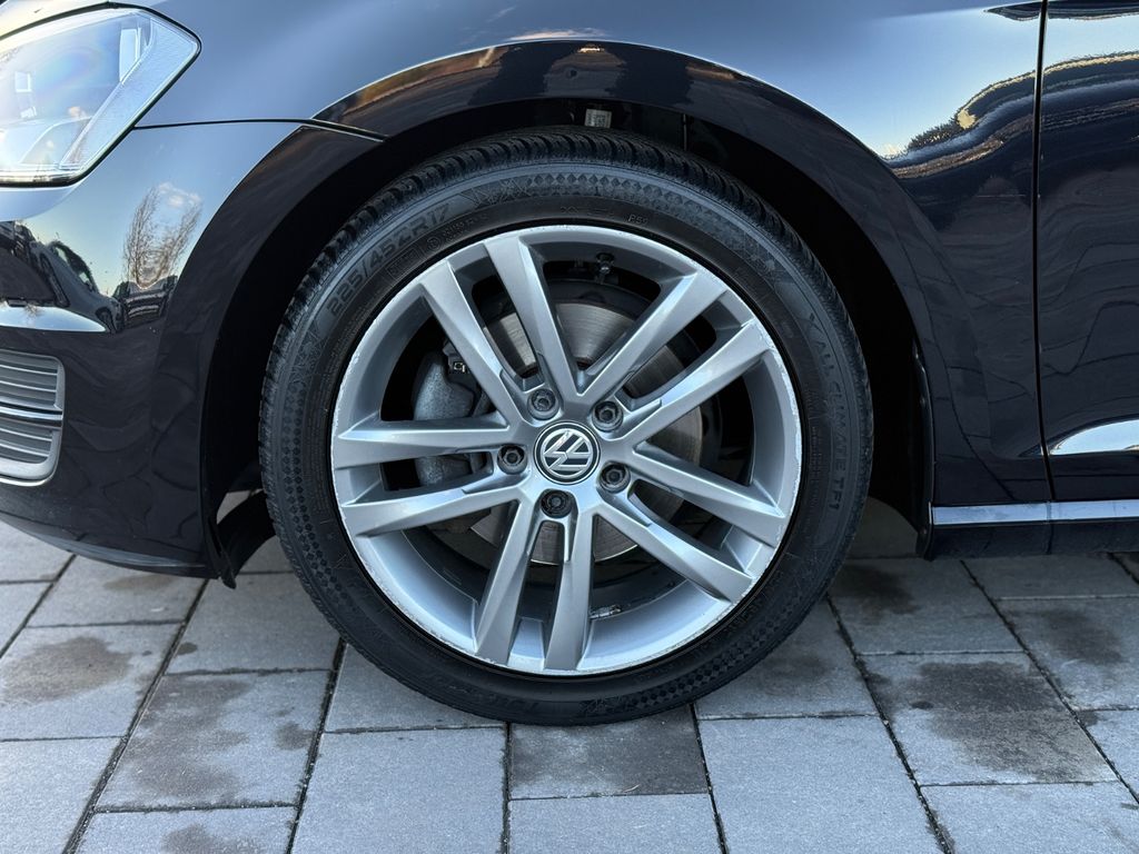 VW Golf 2016
