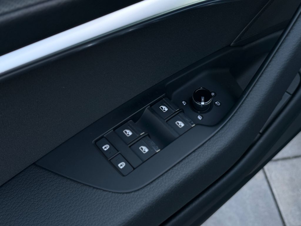 AUDI A6 2022