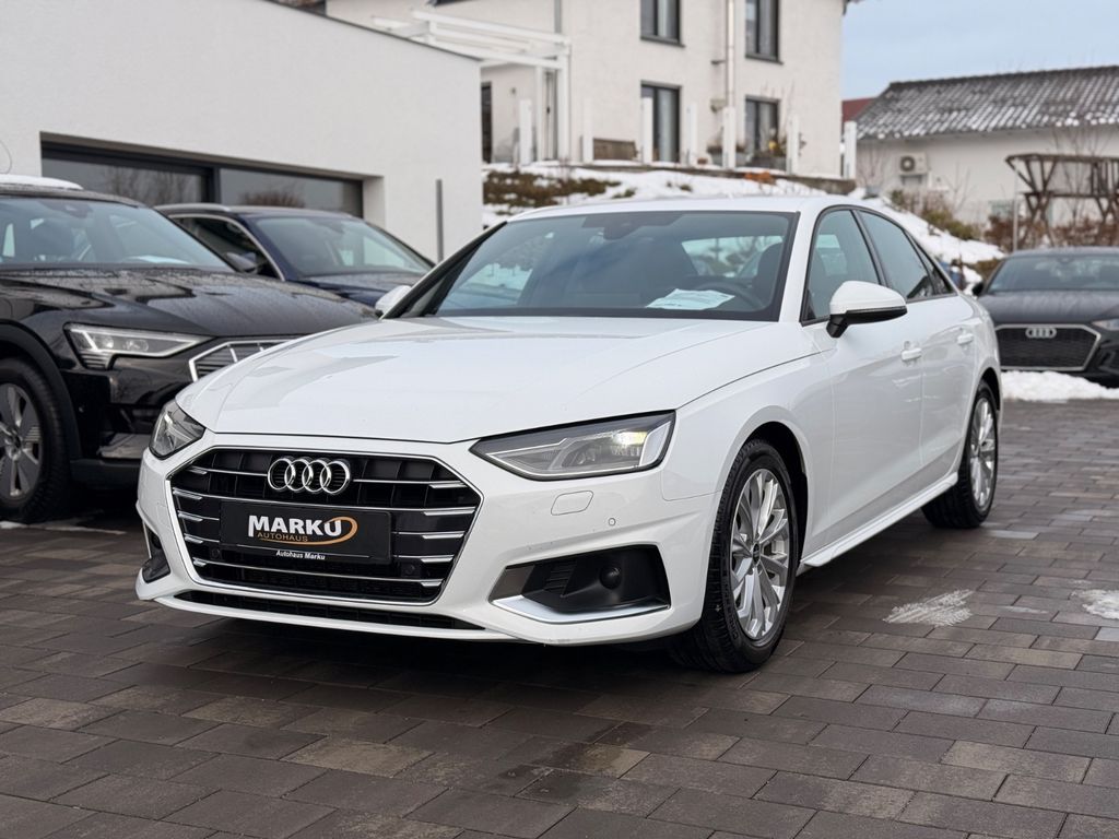AUDI A4 2022