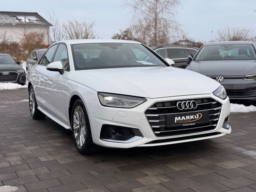 AUDI A4 2022