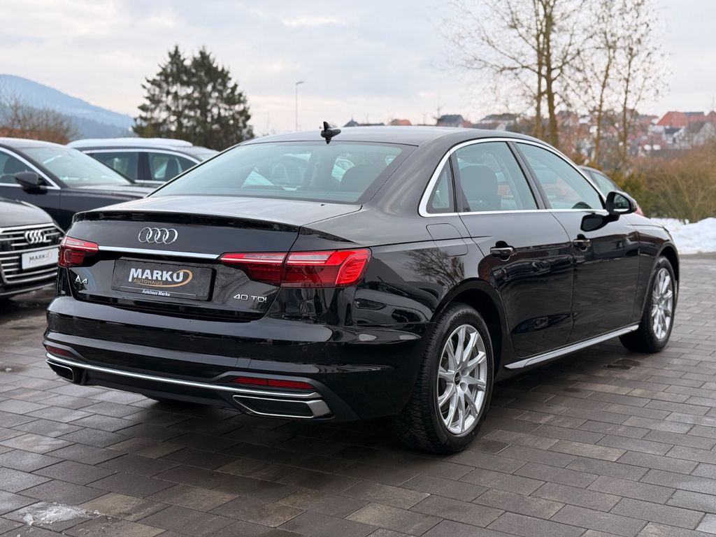 AUDI A4 2022