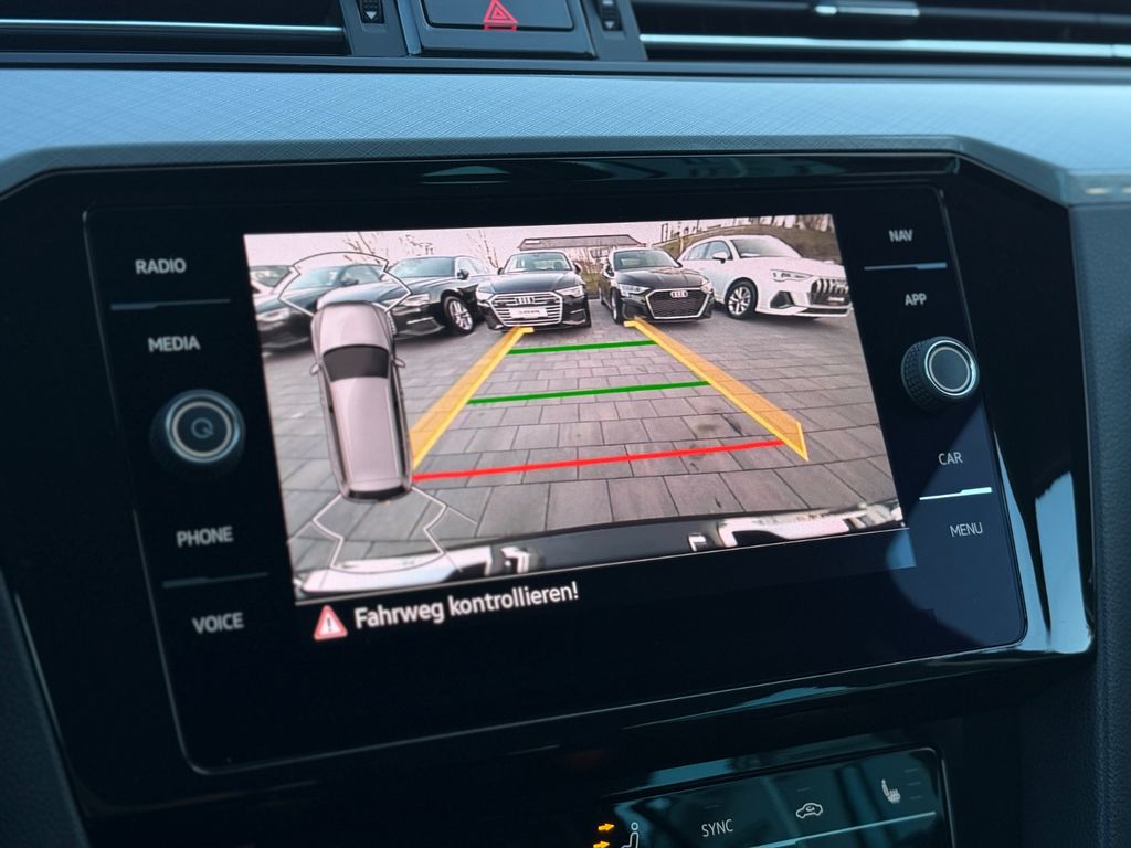 VW Passat Variant 2022