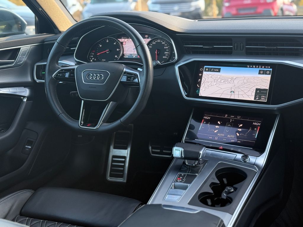 AUDI A6 2022
