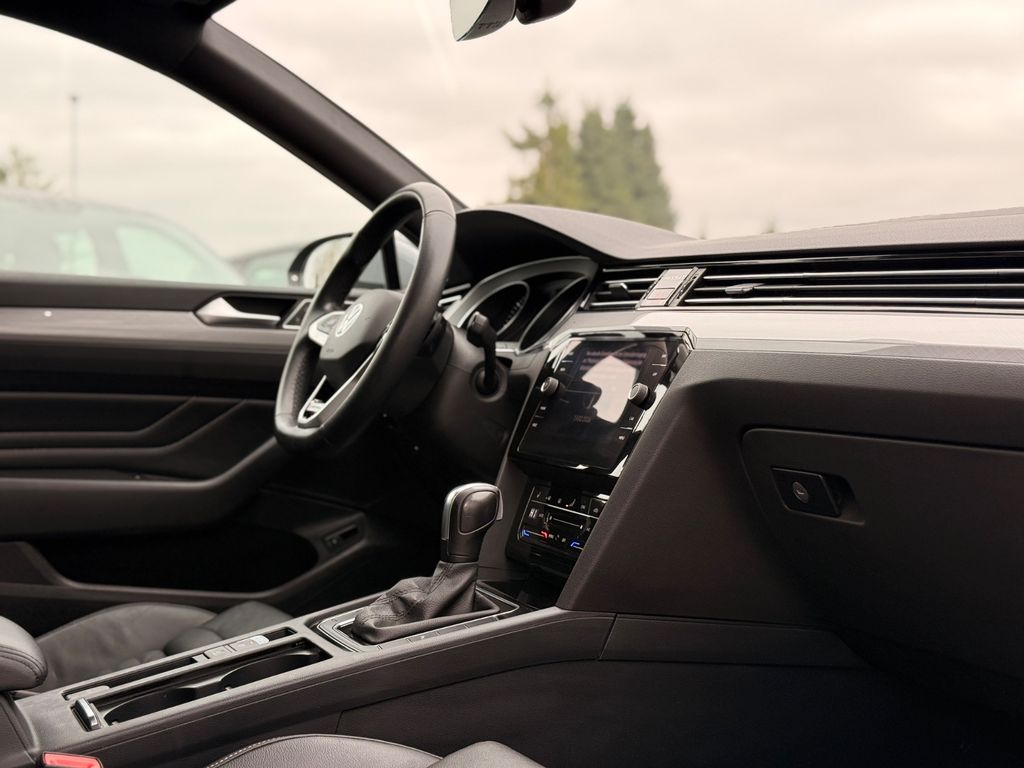 VW Passat Variant 2022