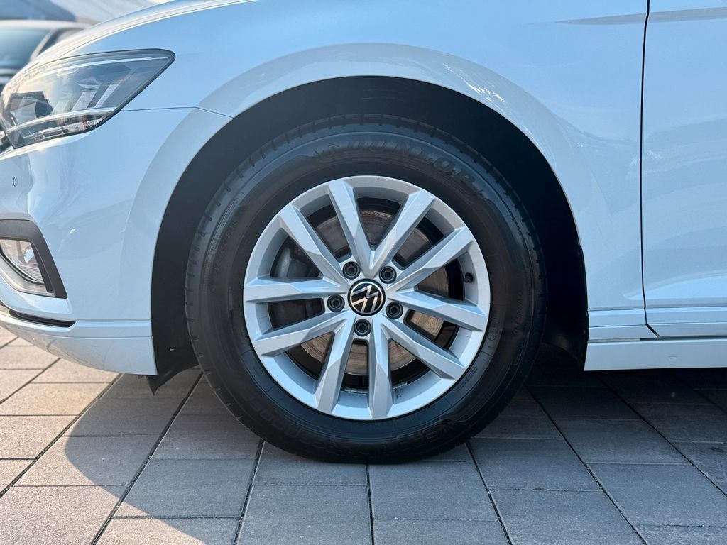 VW Passat Variant 2022