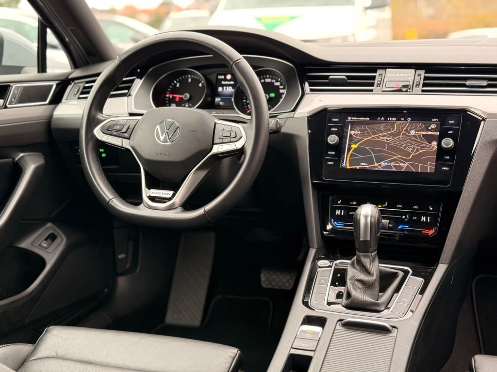 VW Passat Variant 2022