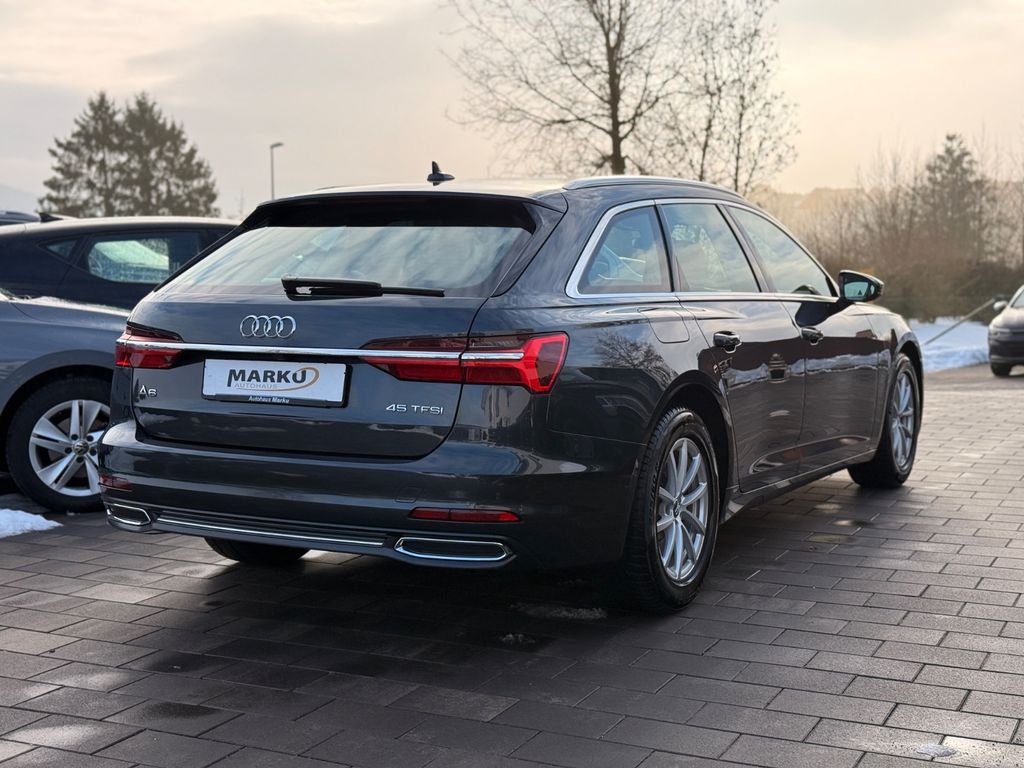 AUDI A6 2022