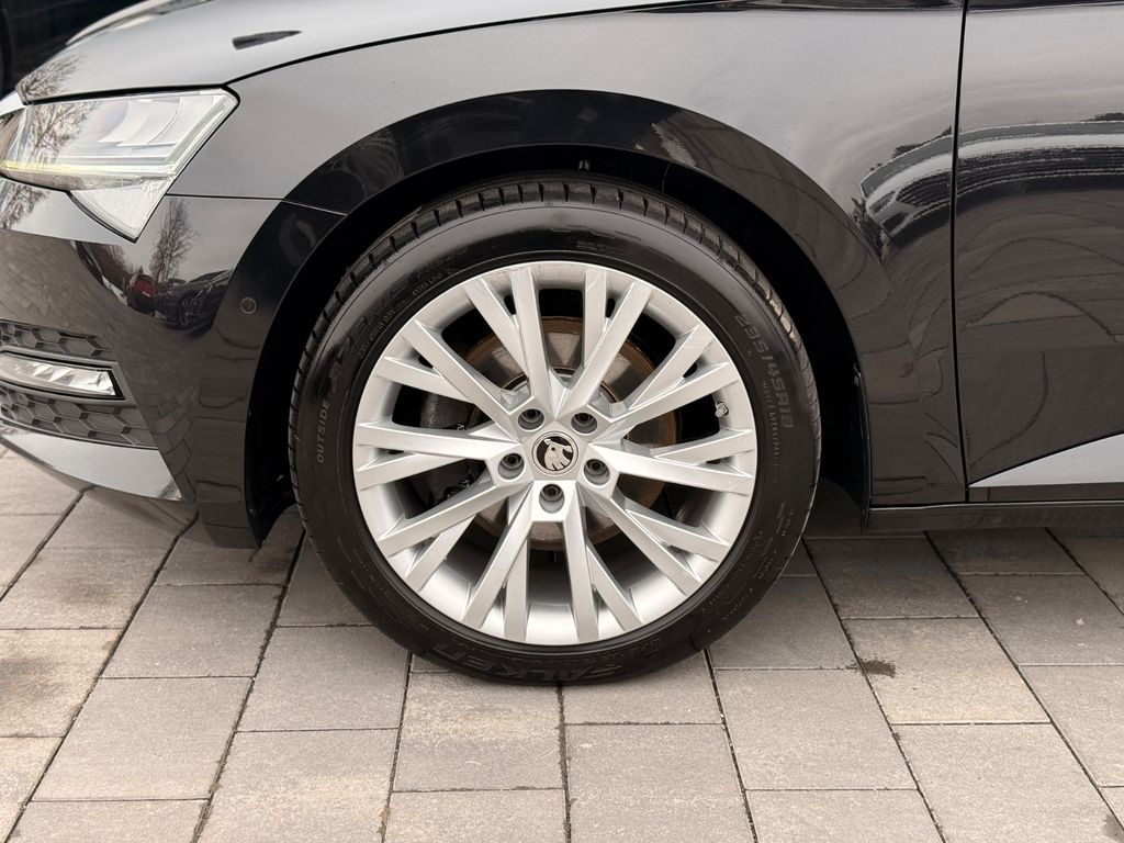 SKODA Superb 2022