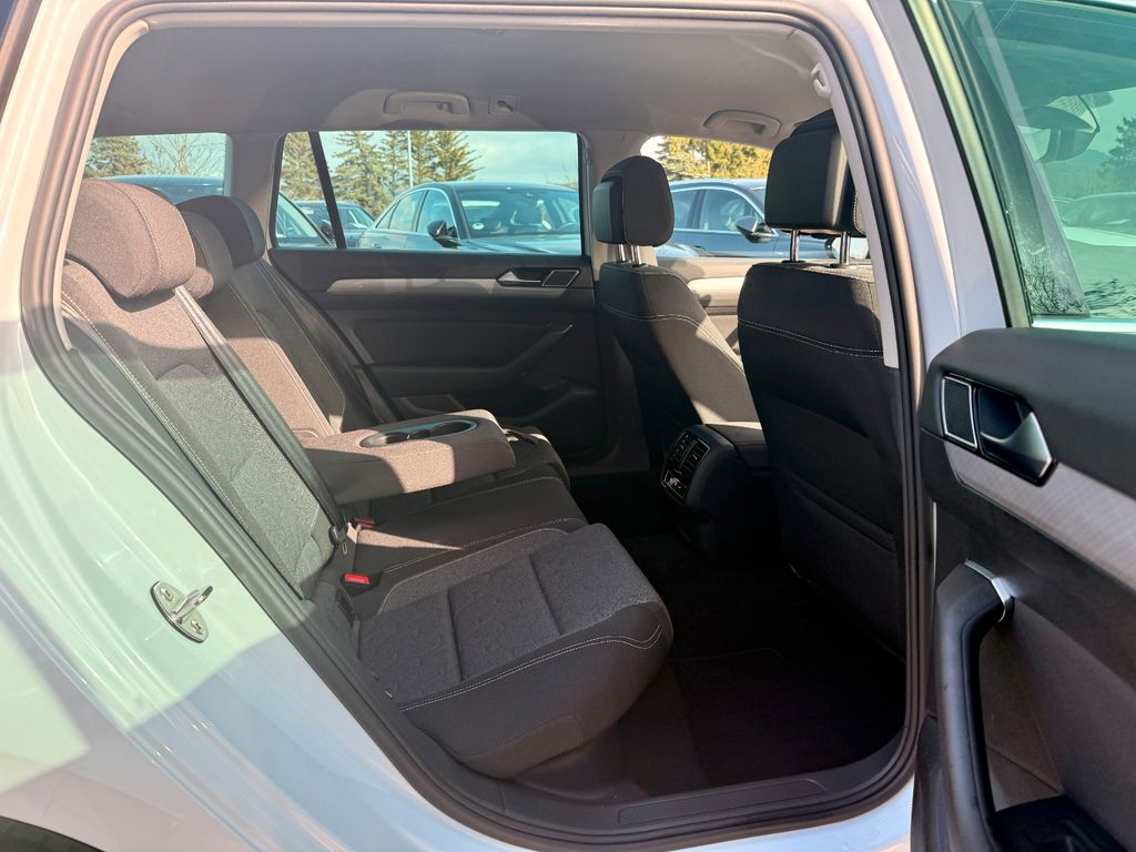 VW Passat Variant 2022