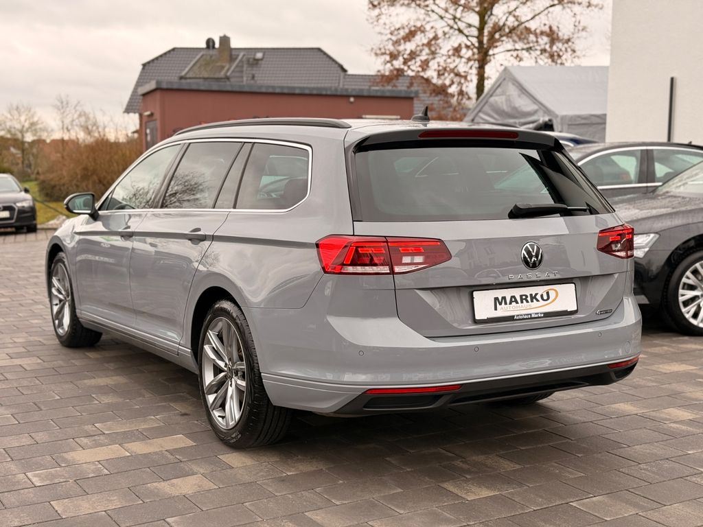 VW Passat Variant 2022