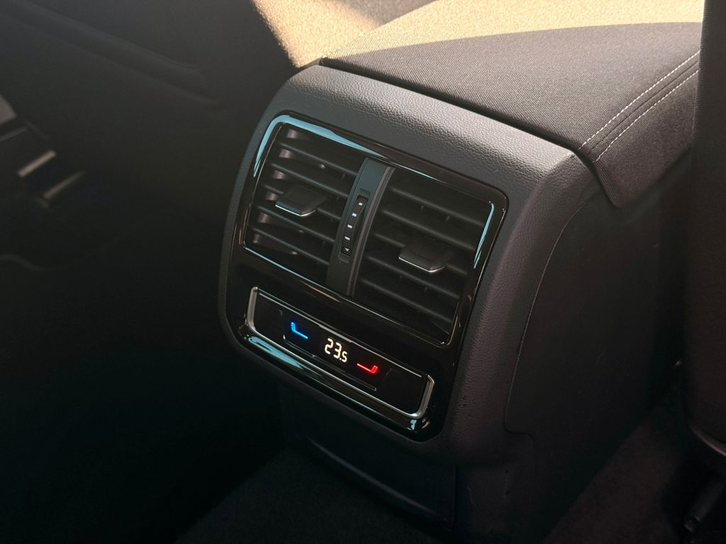 VW Passat Variant 2022