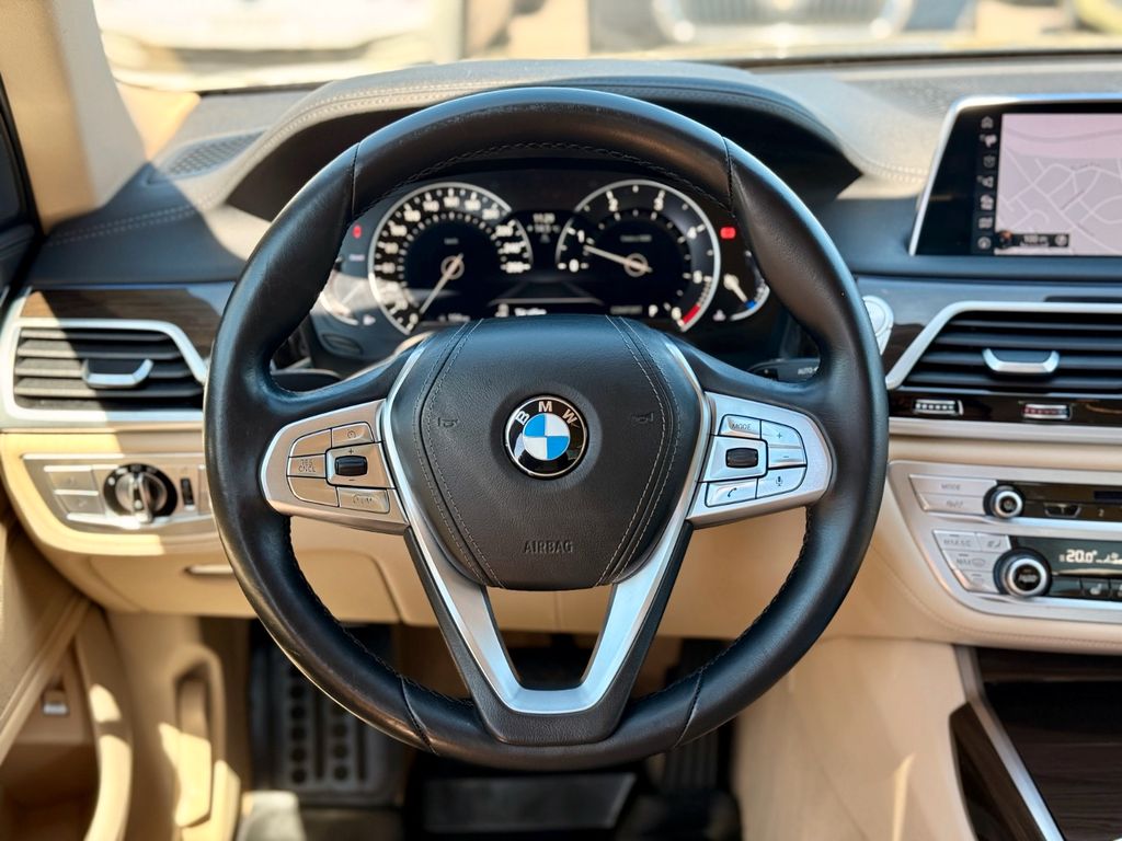 BMW 730 2017