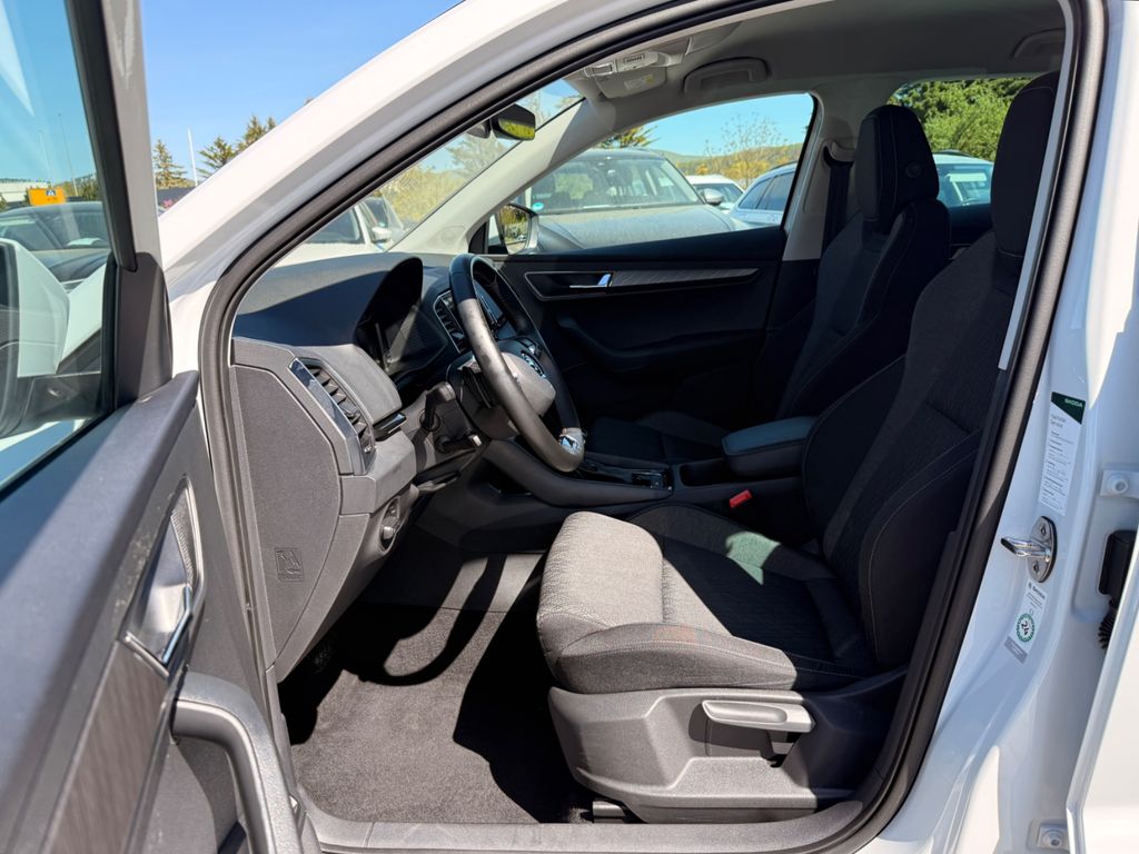 SKODA Karoq 2023