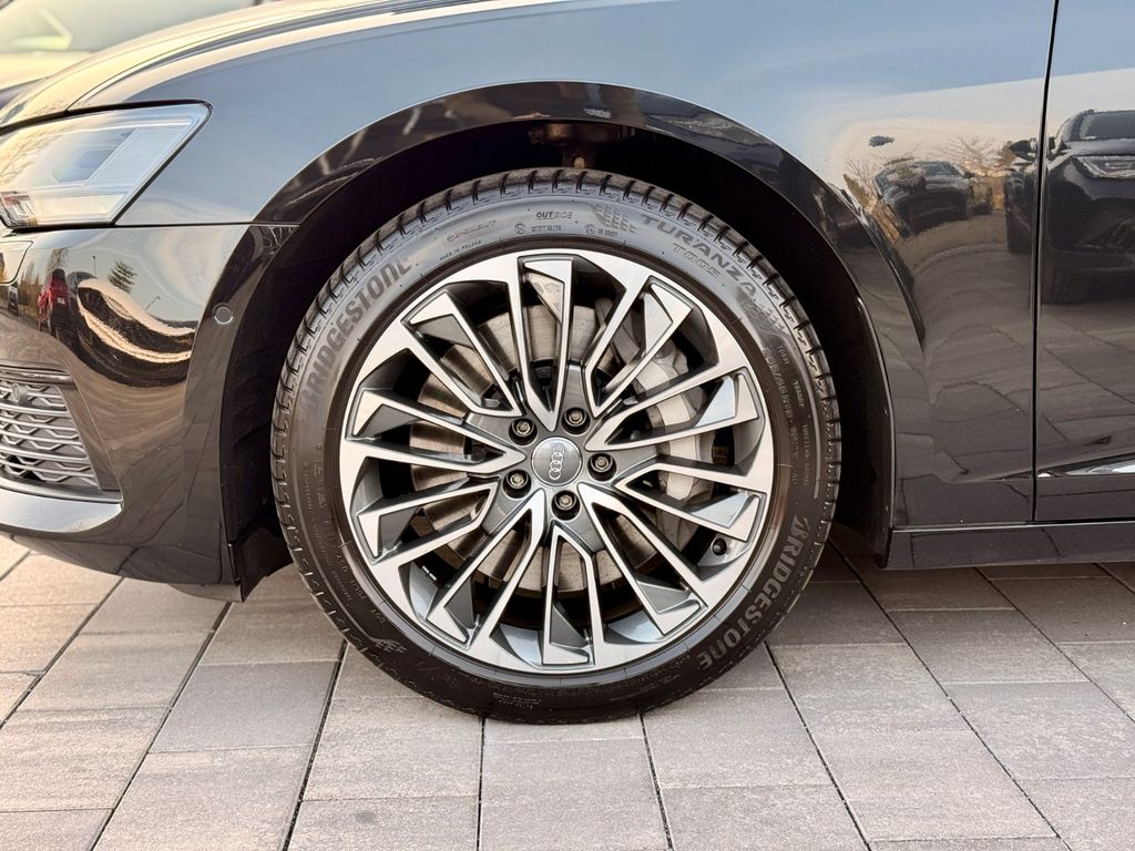 AUDI A6 2022