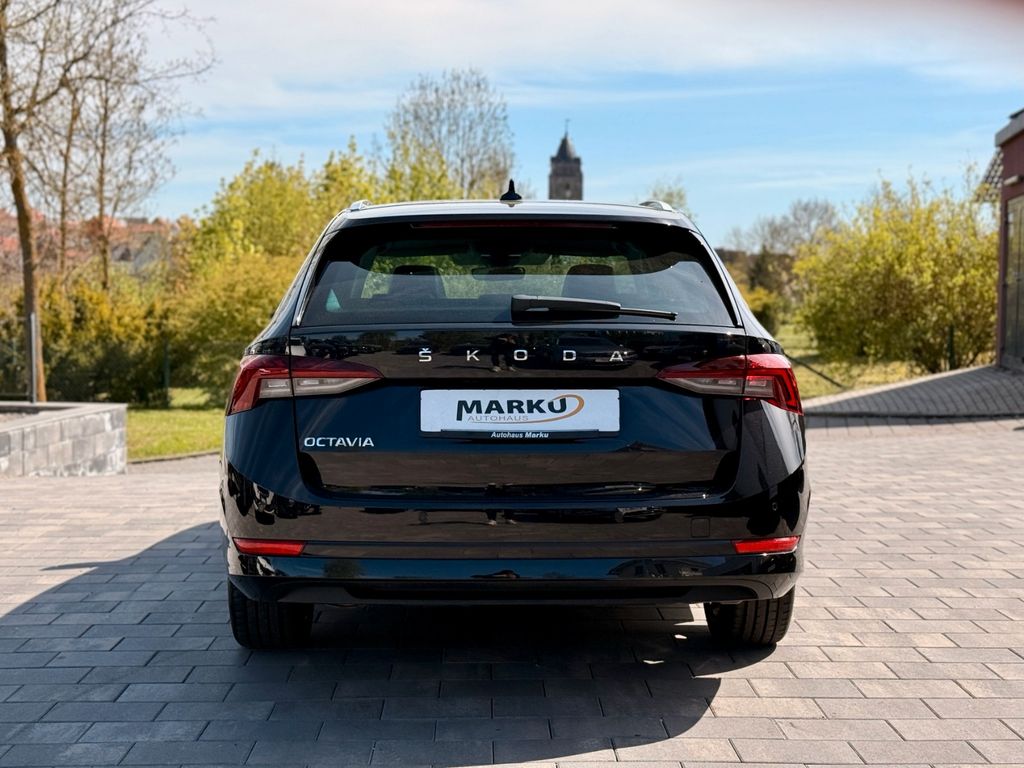 SKODA Octavia 2023