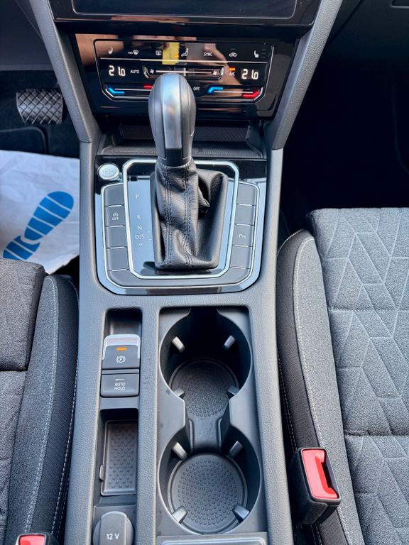 VW Passat Variant 2023