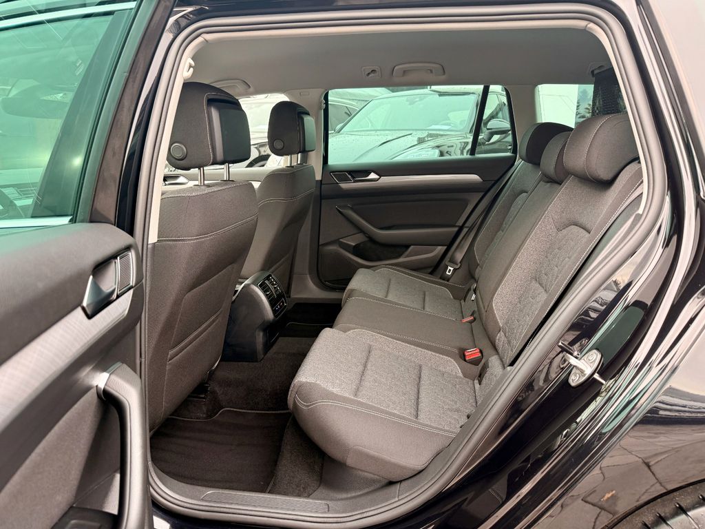 VW Passat Variant 2023