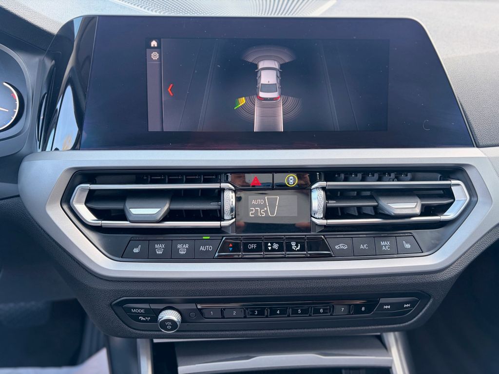 BMW 318 2019
