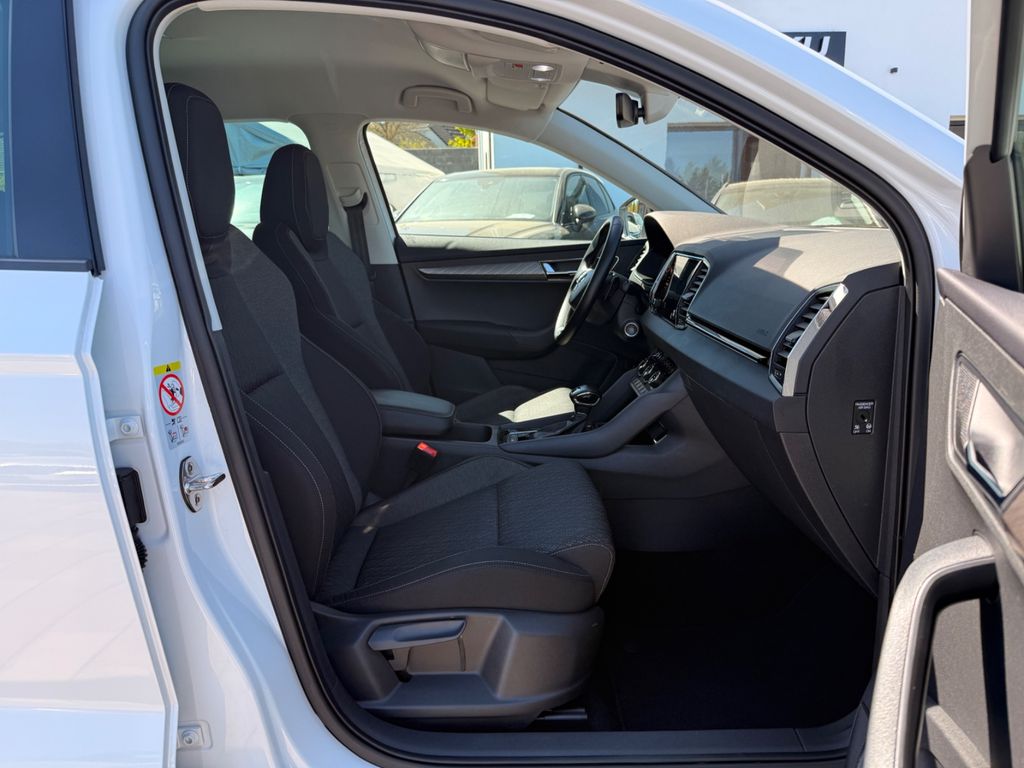 SKODA Karoq 2023