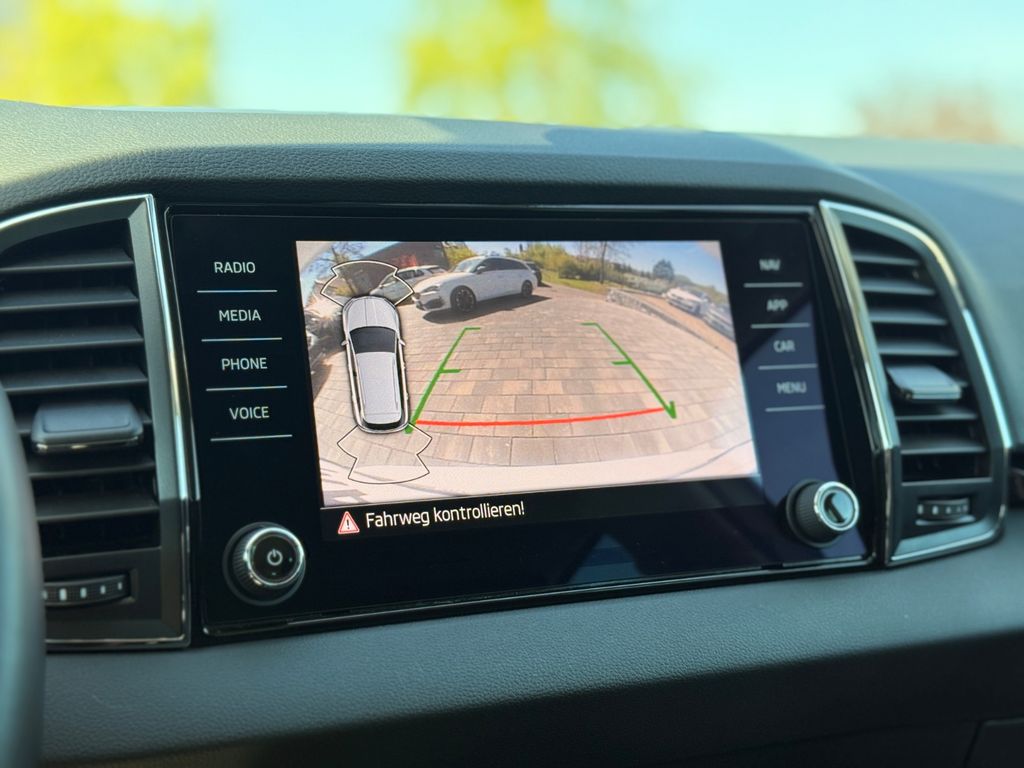 SKODA Karoq 2023