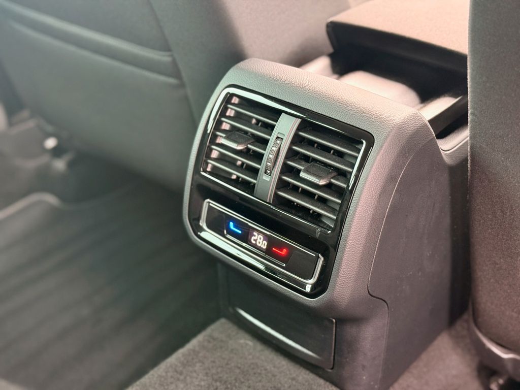 VW Passat Variant 2023