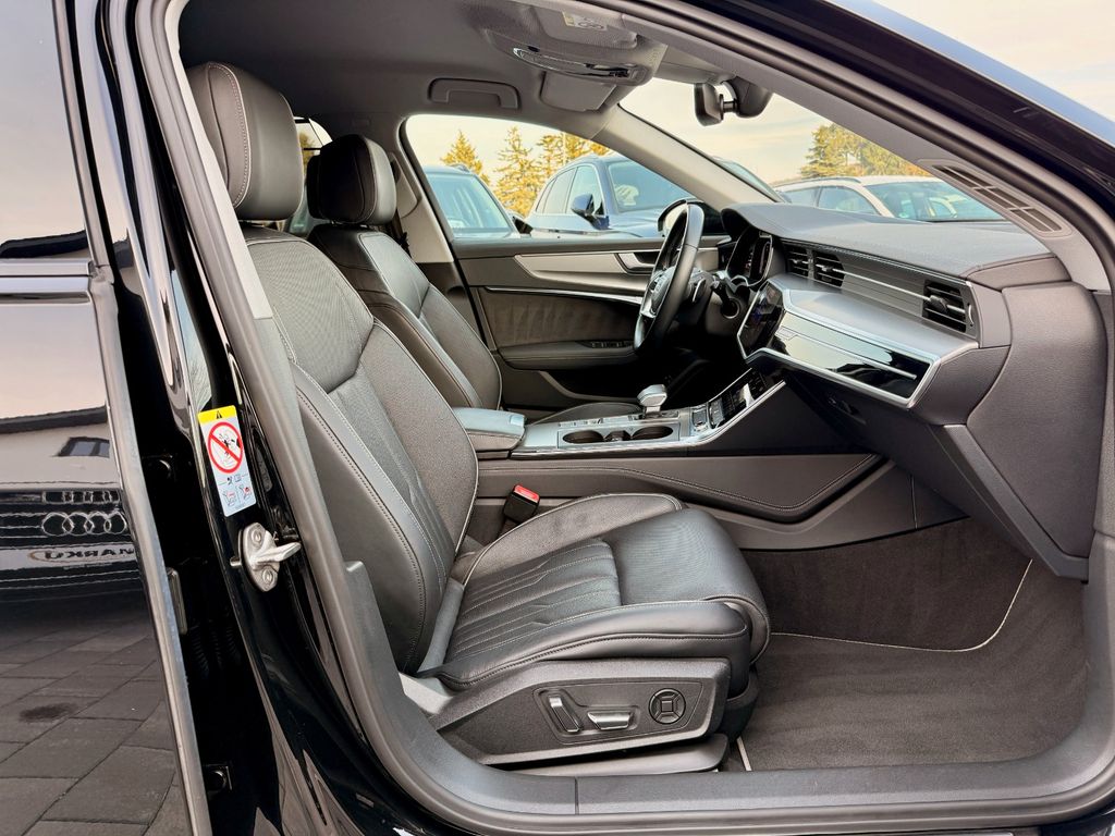 AUDI A6 2022