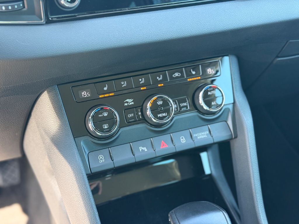 SKODA Karoq 2023