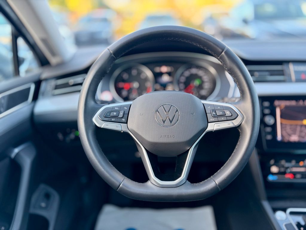 VW Passat Variant 2023