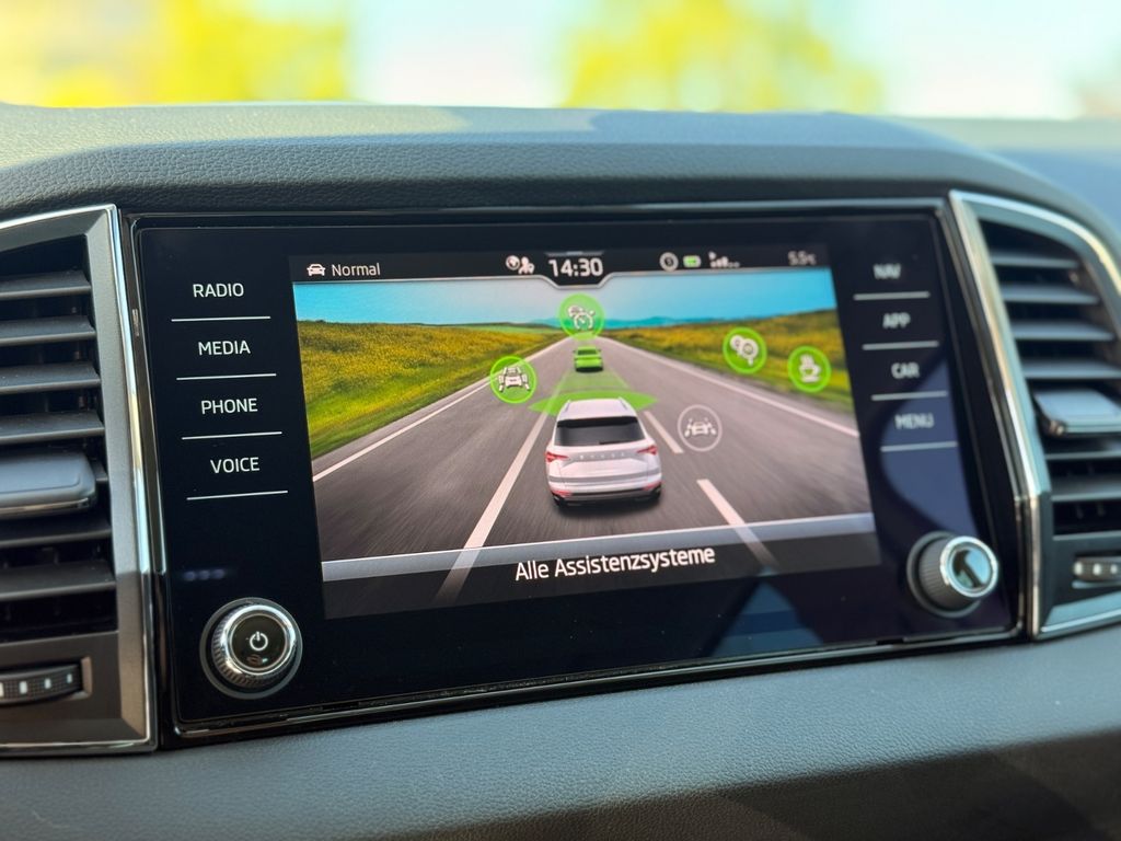 SKODA Karoq 2023