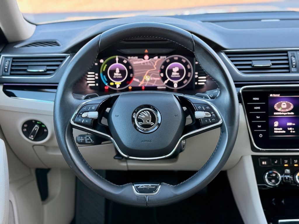 SKODA Superb 2022