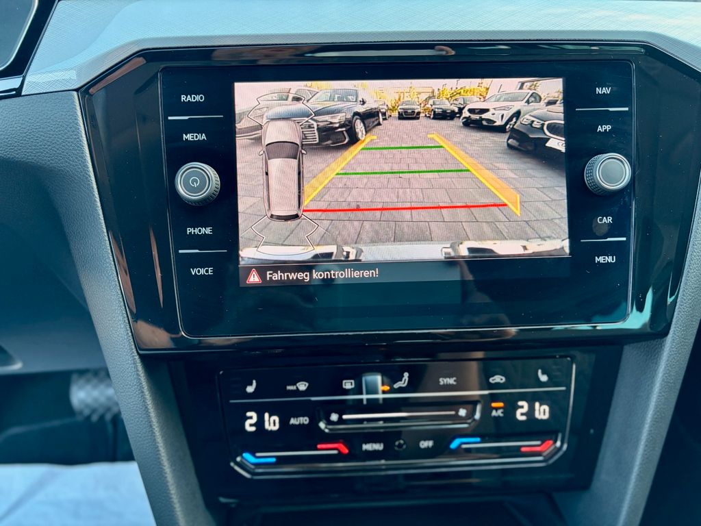 VW Passat Variant 2023