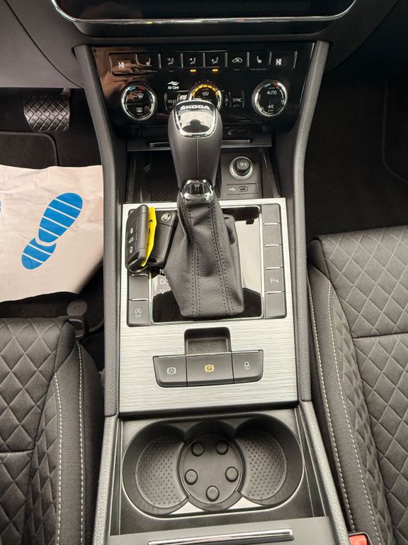 SKODA Superb 2022