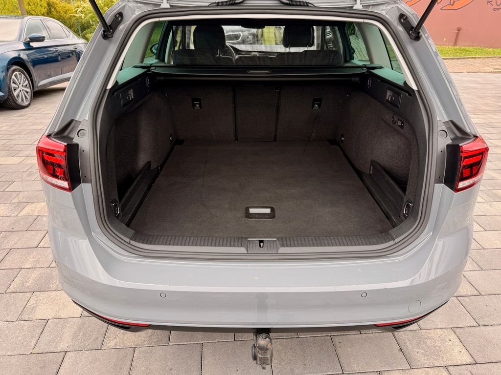 VW Passat Variant 2023