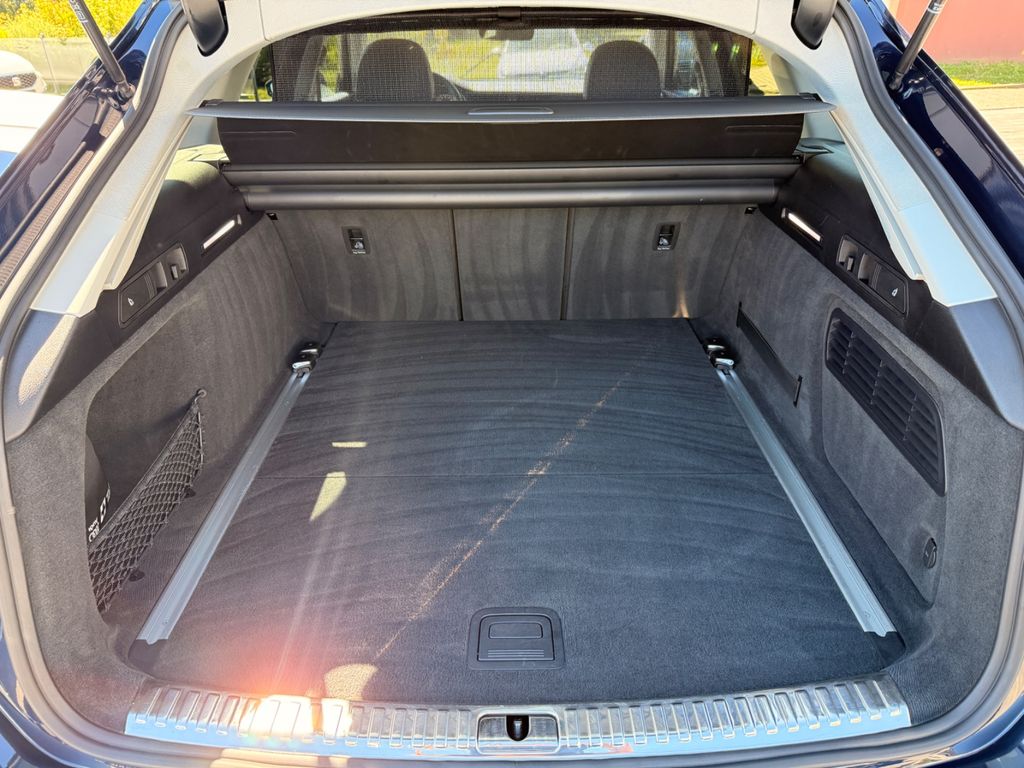 AUDI A6 2022