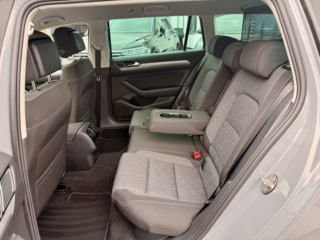 VW Passat Variant 2023
