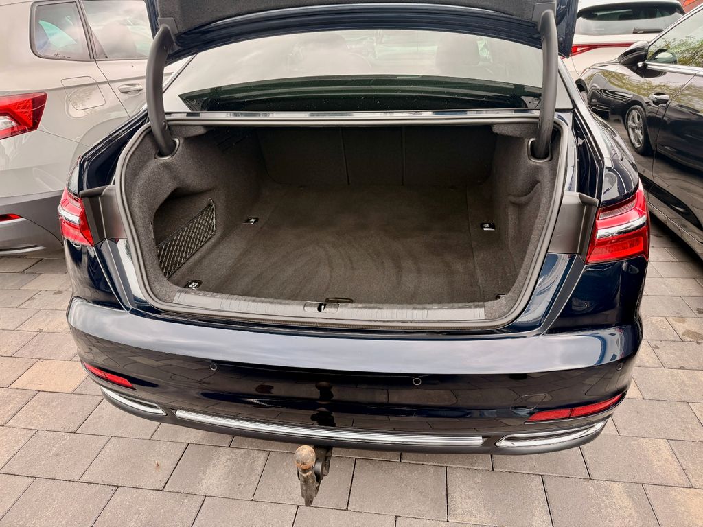 AUDI A6 2023