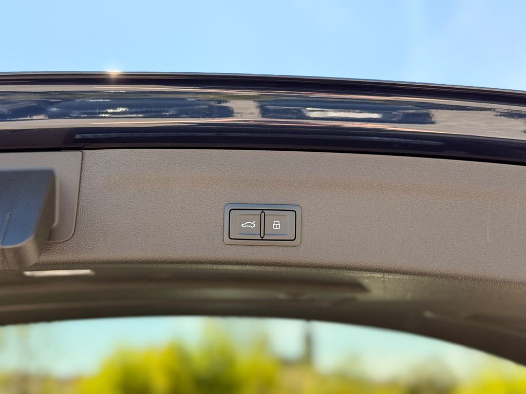 AUDI A6 2022