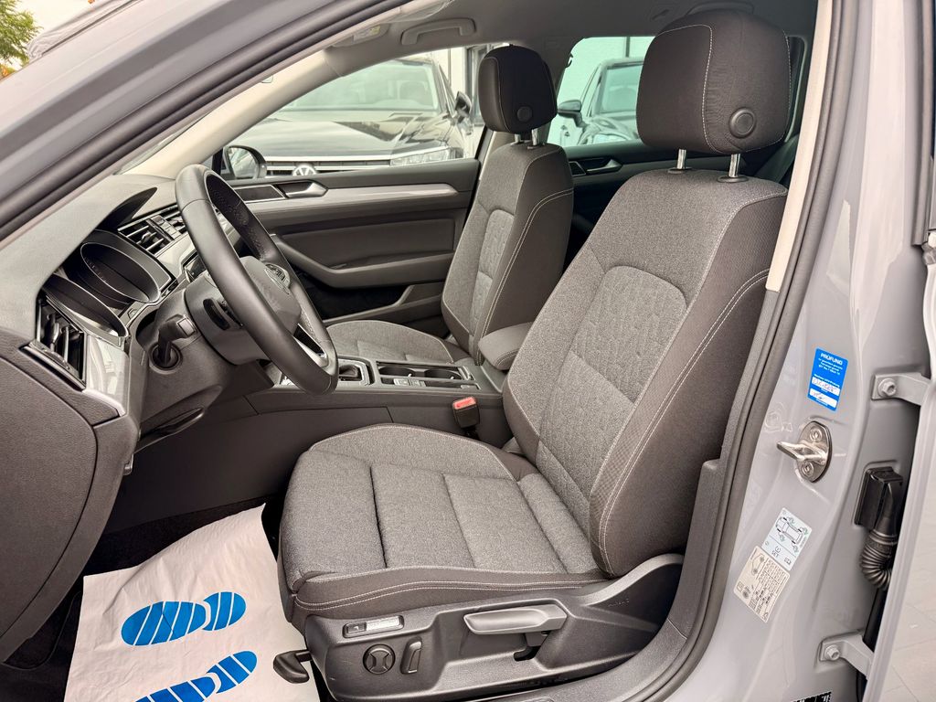 VW Passat Variant 2023
