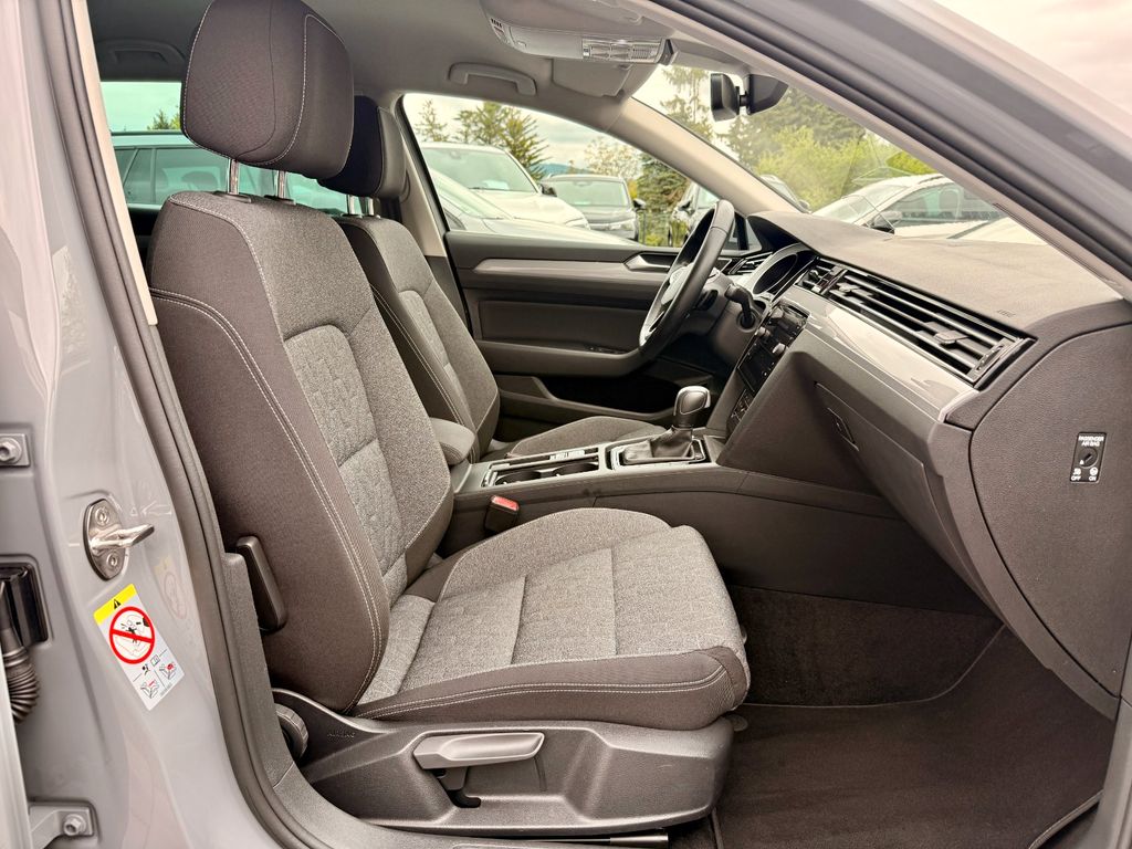 VW Passat Variant 2023