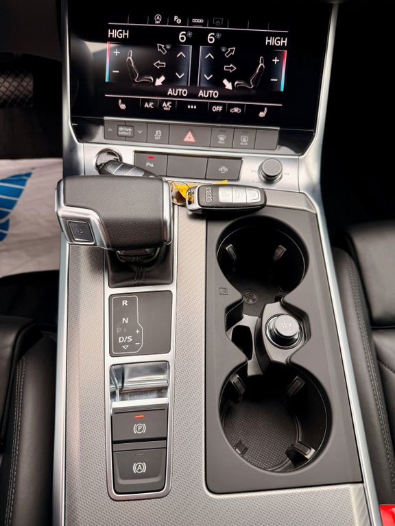 AUDI A6 2023
